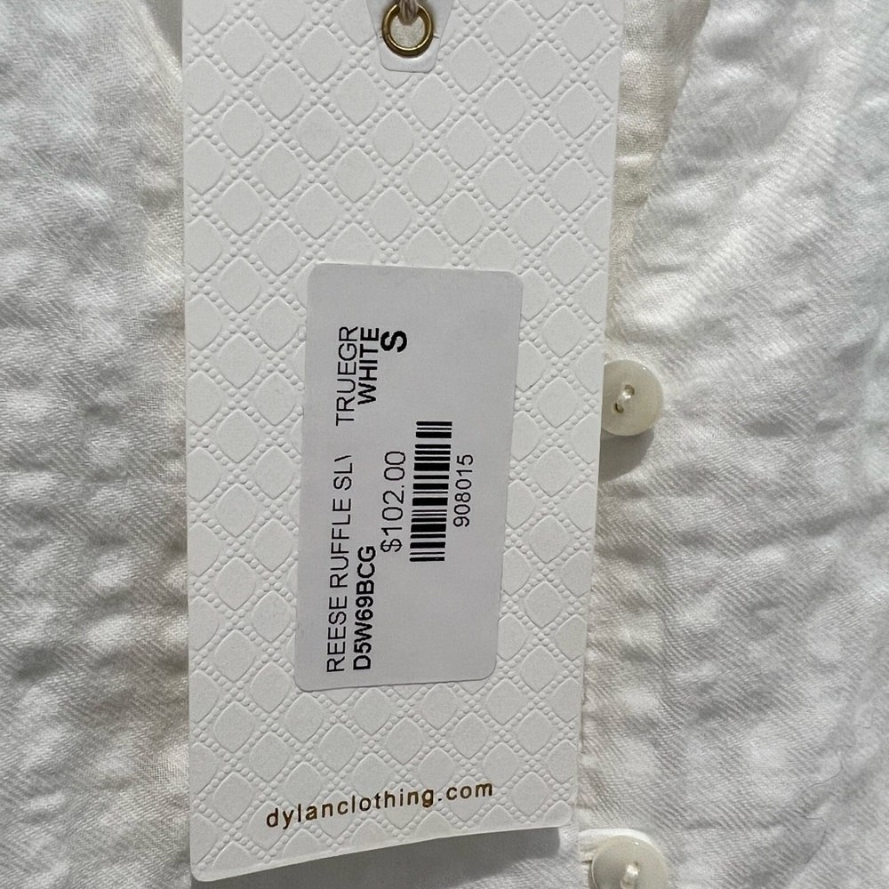 Women’s small Ruffle blouse . - Picture 3 of 5